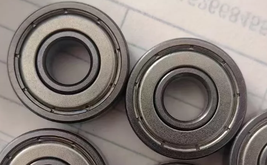 What are the advantages of deep groove ball bearings?